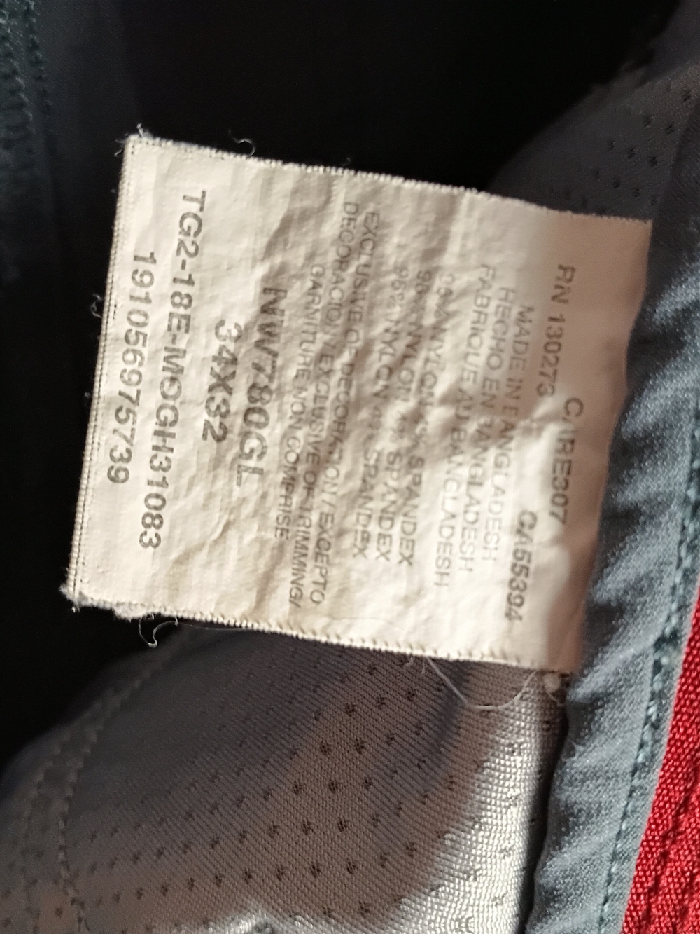 34 X 32 Wrangler Cargo Pants - Picture 4 of 6